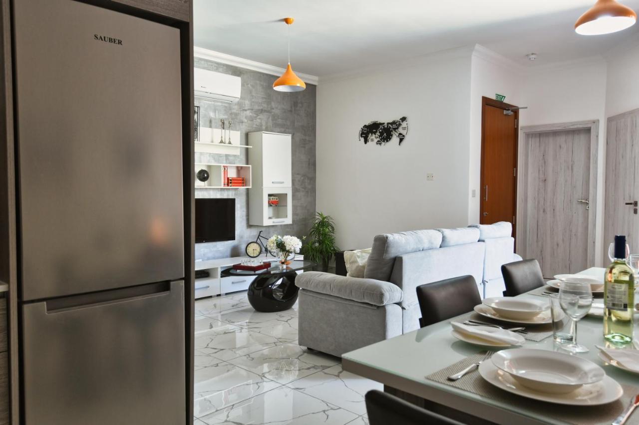 A Bed Of Roses Apartment Marsalforn Bagian luar foto